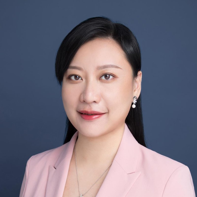  名利场下的契约困局：透视演艺生态中的利益纠葛与合规挑战。 新闻