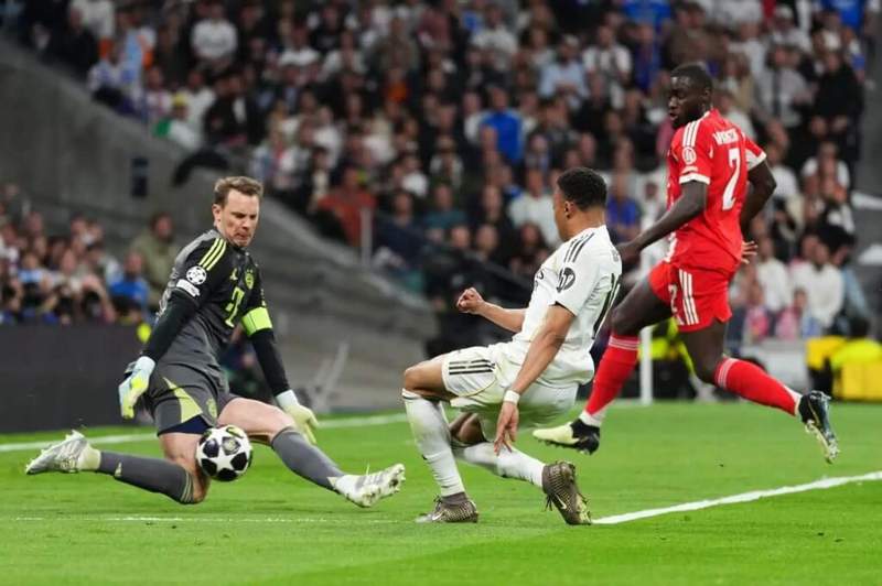  顶级门线技术：九次神扑见证诺伊尔重塑防线统治力 体育新闻