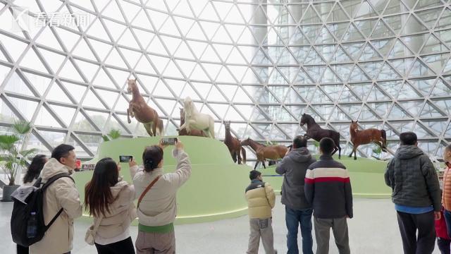  近八成客流增量背后：春秋假制度落地的“三步走”论证模型 新闻