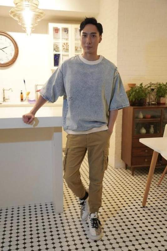  从《状王之王》到舆论风暴：深度解析徐伟栋与姚子羚的姐弟恋迷局 娱乐新闻