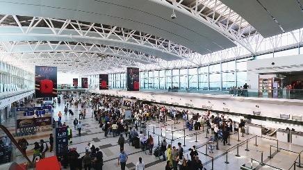 数据洞察:深圳机场边检如何精准应对广交会入境客流高峰 新闻