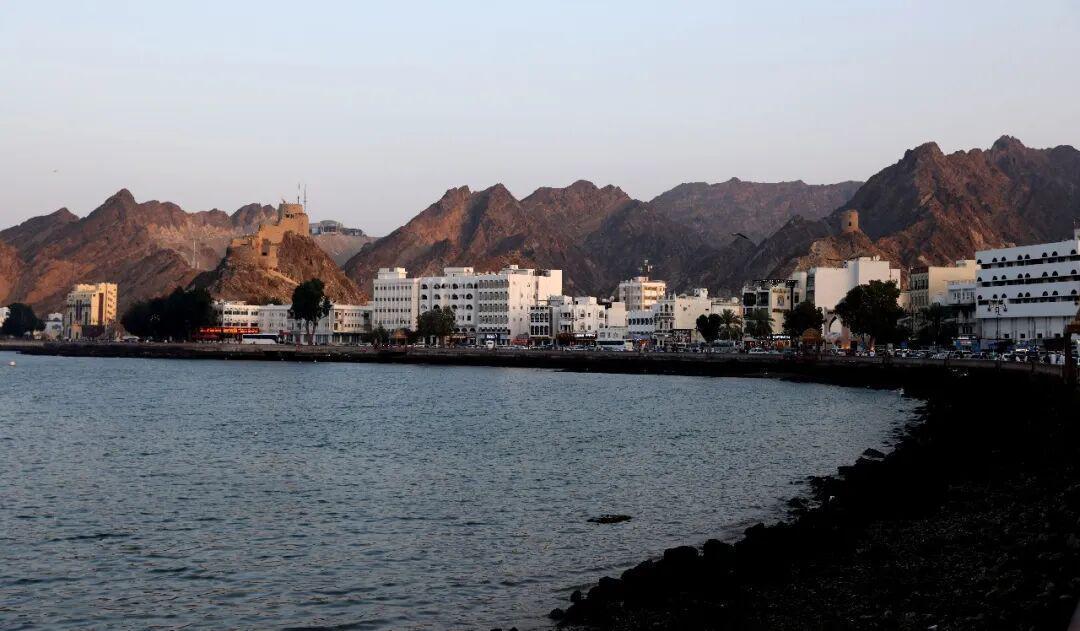  【地缘技术解码】霍尔木兹困局的结构性矛盾：一场关于海峡控制权的深层博弈 新闻