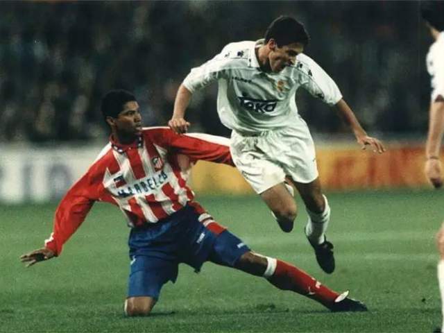  战术淬炼与生存法则：劳尔皇马生涯的技术迭代与更衣室博弈 体育新闻